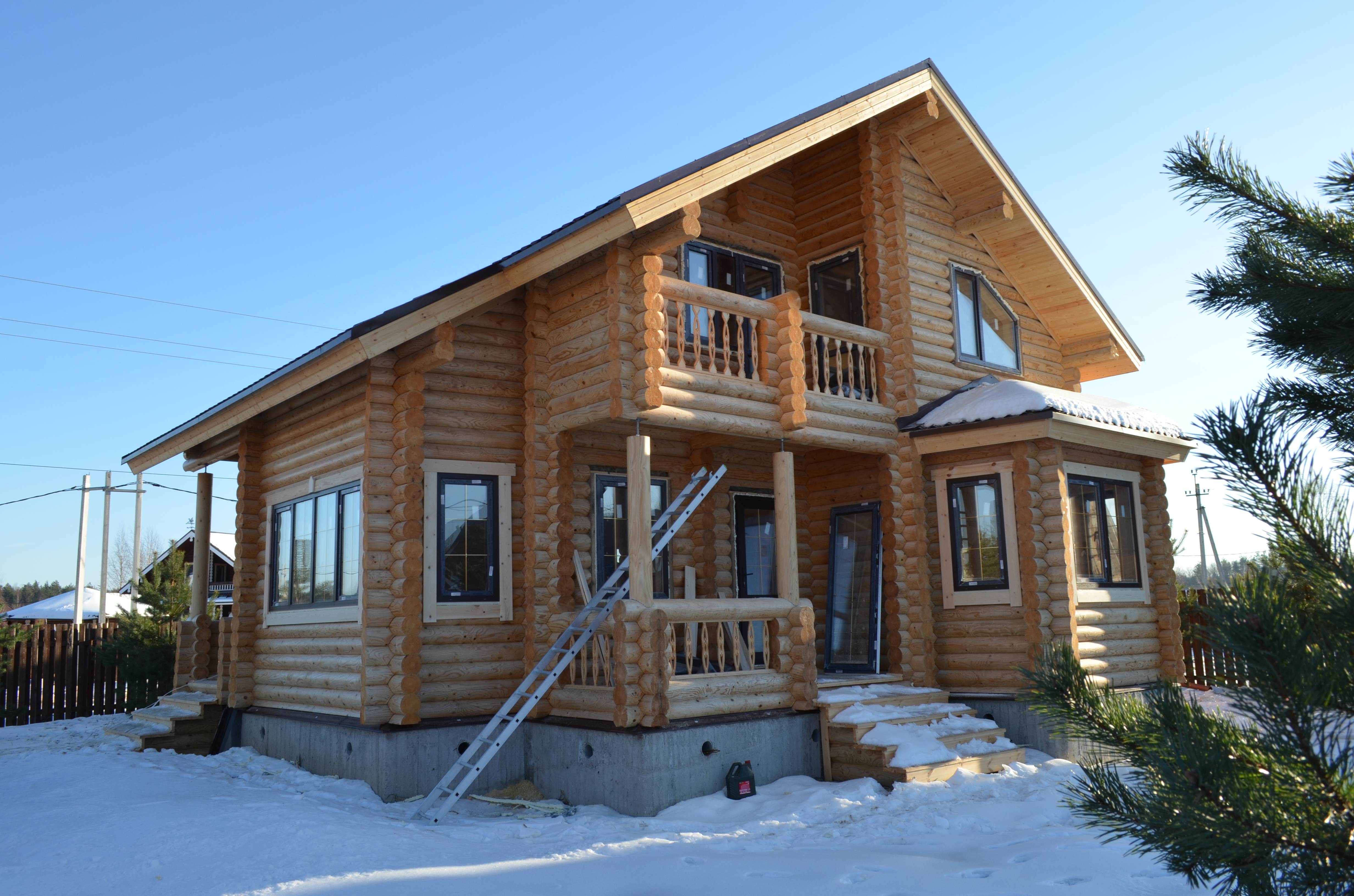 Зима - прекрасное время для строительства деревяных домов